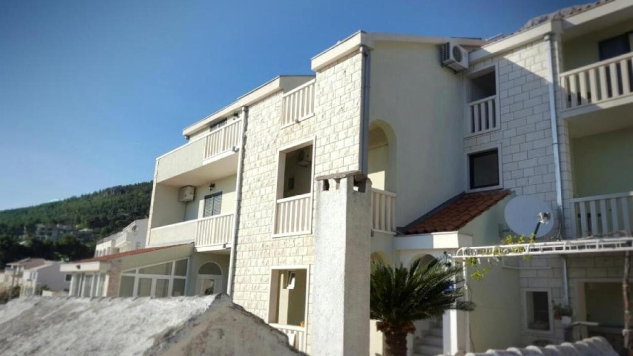 Apartments Angela Baška Voda Szoba fotó