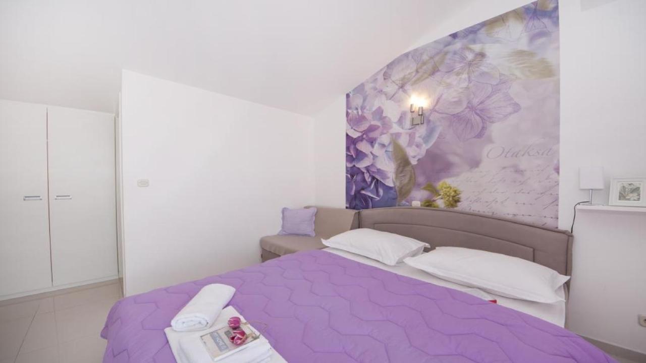 Apartments Angela Baška Voda Szoba fotó
