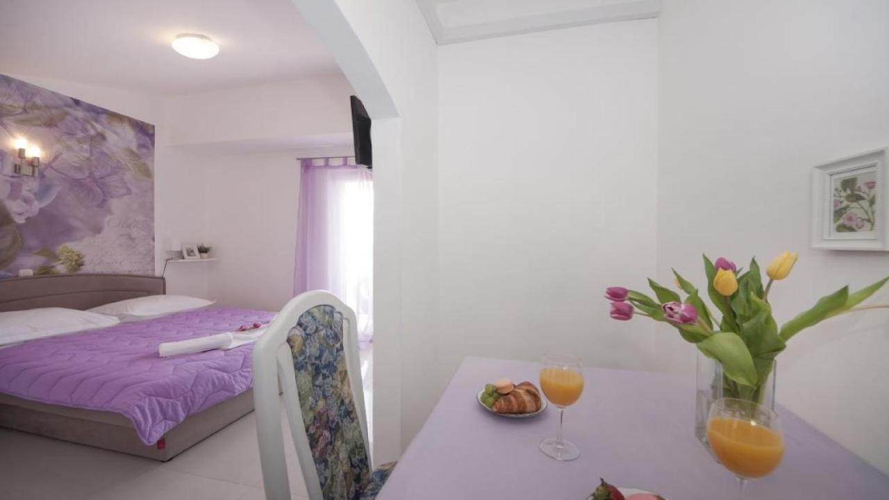 Apartments Angela Baška Voda Szoba fotó