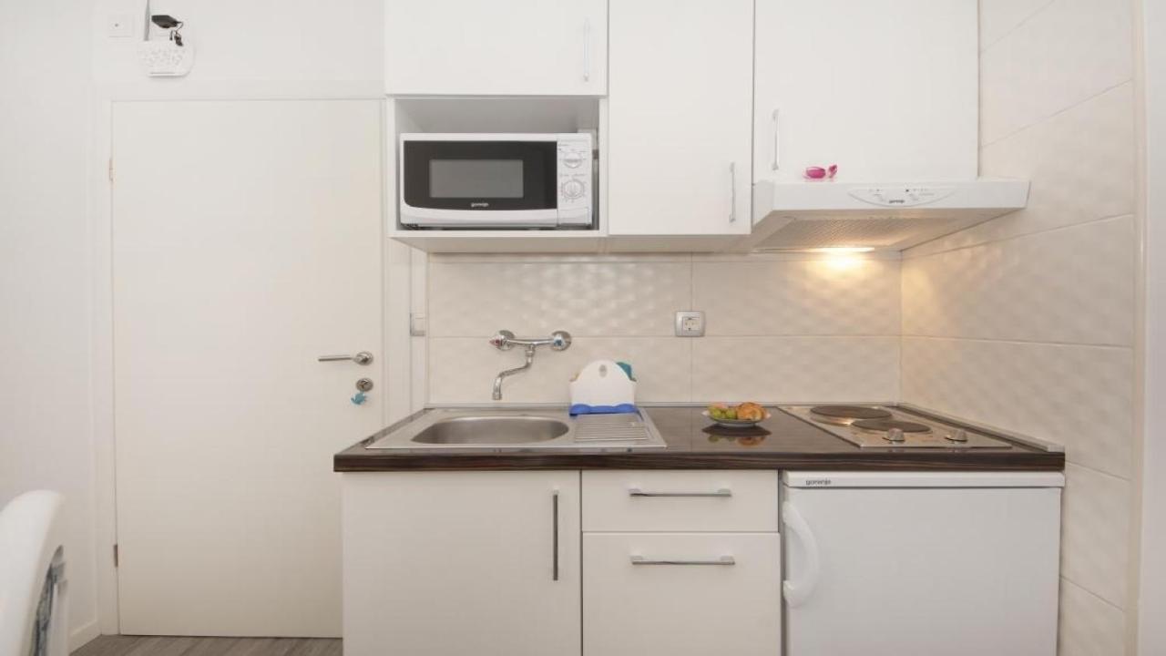 Apartments Angela Baška Voda Kültér fotó
