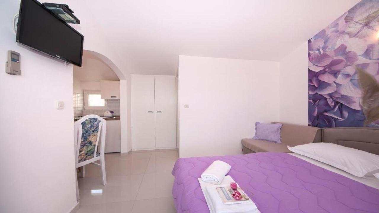 Apartments Angela Baška Voda Kültér fotó
